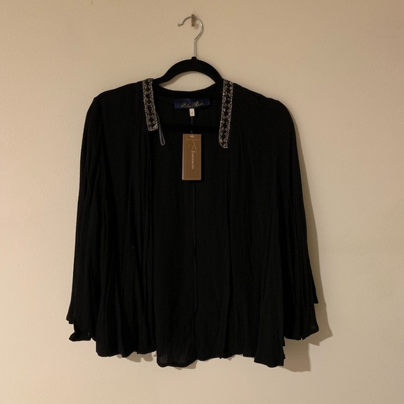 FRANCESCA CAPE - Picture 2 of 6